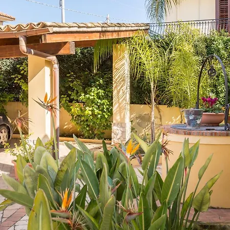 Holiday home Blumarine On The Sea, Parking & Wifi *